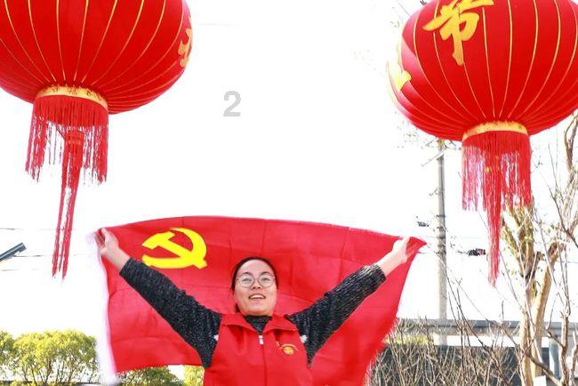 信用卡一年需要一次分期还款吗？游戏画面